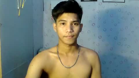 ursweetie_boy online show from July 14, 2:05 am