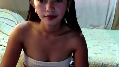 Snapshot of urtinypinay chatting on September 25, 2:59 am urtinypinay online show from September 25, 2:59 am