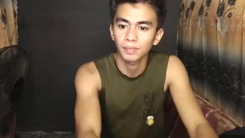 urwild_fuckerxx online show from March 28, 9:31 am