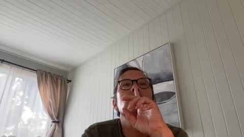 P online show from November 17, 7:52 pm