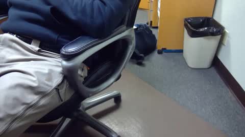 useemie online show from January 15, 7:55 pm