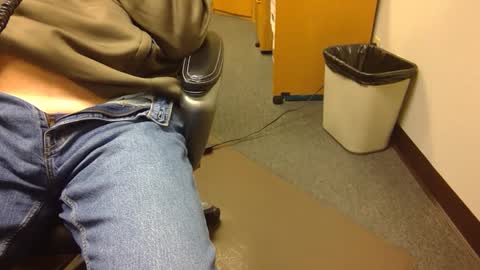 useemie online show from February 7, 11:13 pm