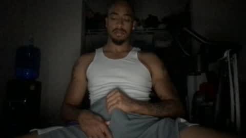 usermaneee589 online show from October 27, 8:18 am