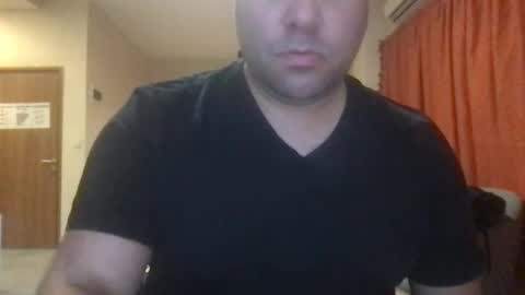 Snapshot of usguy886 chatting on February 6, 12:19 pm usguy online show from February 6, 12:19 pm