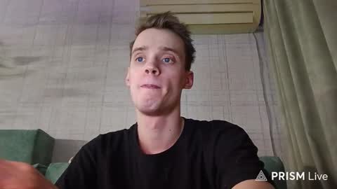 Snapshot of utem70 chatting on January 6, 1:26 pm Nick online show from January 6, 1:26 pm