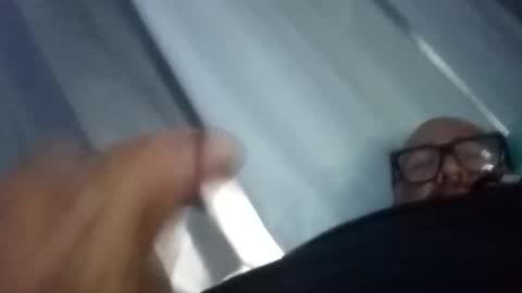 uwannnas online show from April 16, 4:19 pm