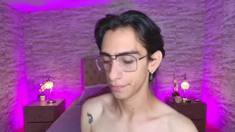 UYUKIE online show from March 25, 2:06 am