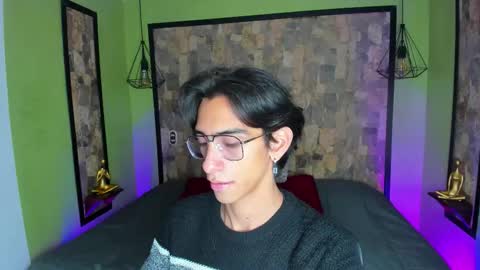 UYUKIE online show from March 30, 3:40 am