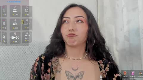 v1cky_ online show from March 6, 9:20 pm