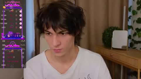 Snapshot of va1ora chatting on September 14, 12:26 pm Valora online show from September 14, 12:26 pm