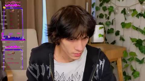 Snapshot of va1ora chatting on September 24, 12:19 pm Valora online show from September 24, 12:19 pm