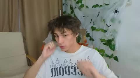 Valora online show from November 6, 12:28 pm