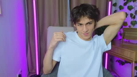 Valora online show from November 13, 12:37 pm