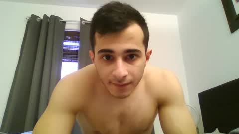 Snapshot of vadar11 chatting on February 8, 8:10 pm vadar11 online show from February 8, 8:10 pm