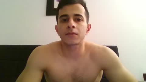 Snapshot of vadar11 chatting on February 12, 3:18 am vadar11 online show from February 12, 3:18 am