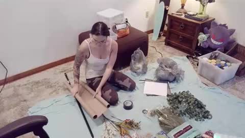 vagelicious online show from October 14, 5:25 pm