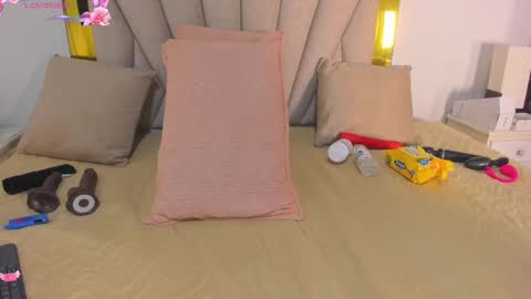 vahioleth  online show from September 25, 4:05 am