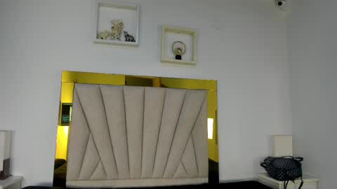 vahioleth  online show from February 5, 3:22 am