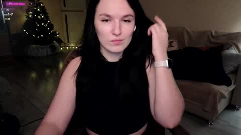 Snapshot of val_manson chatting on January 5, 9:03 pm Val online show from January 5, 9:03 pm