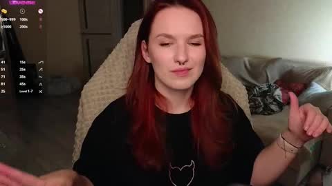 Val online show from October 26, 7:31 pm