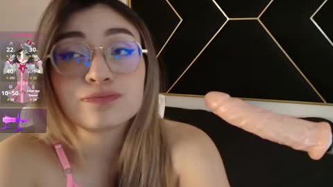 Snapshot of vale_honny chatting on September 24, 5:11 am Vale honny online show from September 24, 5:11 am