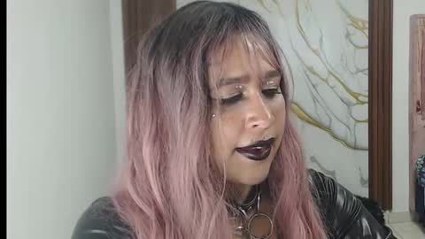 valen_ross7 online show from March 5, 8:32 am