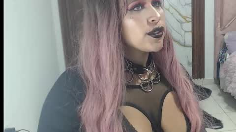 valen_ross7 online show from March 6, 10:39 pm