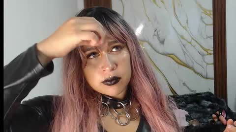 valen_ross7 online show from March 10, 1:05 pm