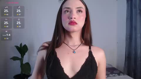 Snapshot of valen_thompson chatting on May 3, 6:41 am IG-valen mendoza99 twitter valenthompson99 online show from May 3, 6:41 am