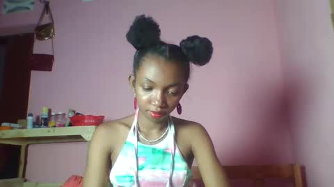 Snapshot of valencia302364 chatting on December 8, 3:45 pm valencia302364 online show from December 8, 3:45 pm