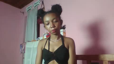 valencia302364 online show from December 12, 6:53 pm