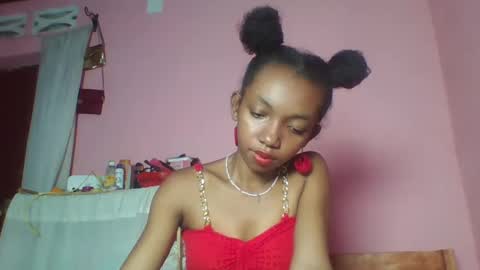 valencia302364 online show from December 13, 9:41 pm