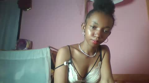valencia302364 online show from January 21, 3:43 pm