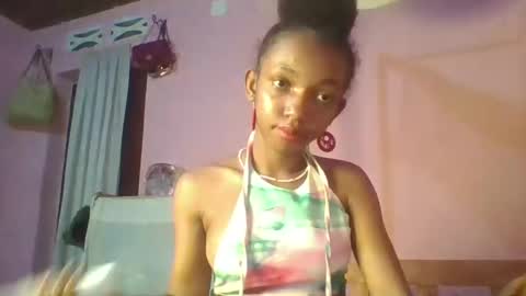 Snapshot of valencia302364 chatting on January 26, 6:58 pm valencia302364 online show from January 26, 6:58 pm