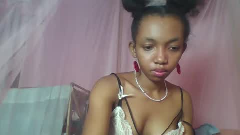 Snapshot of valencia302364 chatting on January 31, 6:47 pm valencia302364 online show from January 31, 6:47 pm