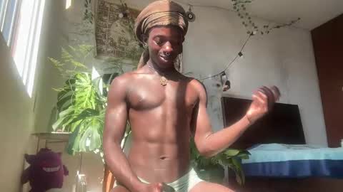 Snapshot of valent1nn chatting on February 27, 1:55 pm Valentin independent Cam Boy online show from February 27, 1:55 pm