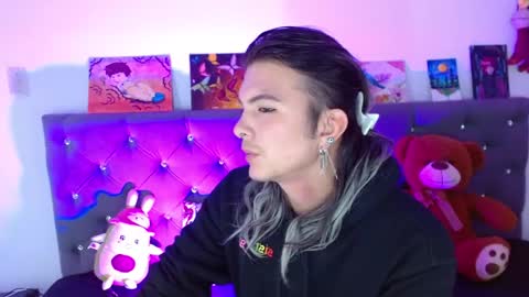 Snapshot of valentainn chatting on February 19, 9:00 pm valentin online show from February 19, 9:00 pm