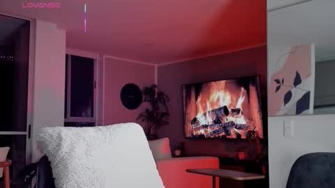 valenthinoking online show from January 18, 2:37 am