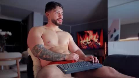 valenthinoking online show from February 27, 4:23 am