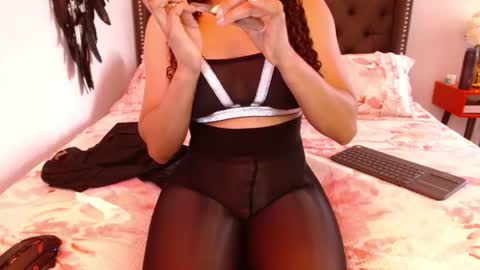 Valen Ferrer online show from March 7, 8:17 pm