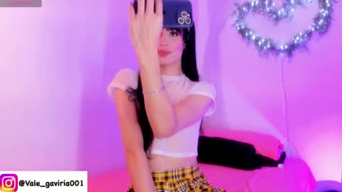 Snapshot of valentina_gaviria_ chatting on January 14, 6:13 am VALENTINA GAVIRIA online show from January 14, 6:13 am
