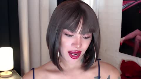 Snapshot of valentina_goddess_tsxxx chatting on March 6, 6:19 am Amanda online show from March 6, 6:19 am