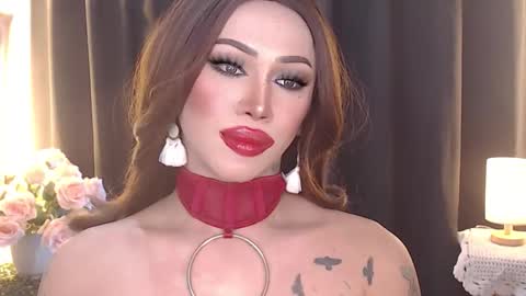 Snapshot of valentina_goddess_tsxxx chatting on February 3, 6:22 am Amanda online show from February 3, 6:22 am