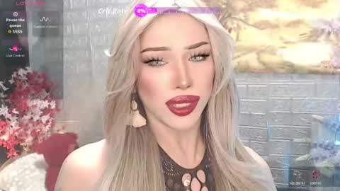 Amanda online show from May 13, 10:01 am