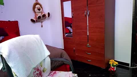 Snapshot of valentina_nappi96 chatting on October 1, 6:03 pm VALE online show from October 1, 6:03 pm