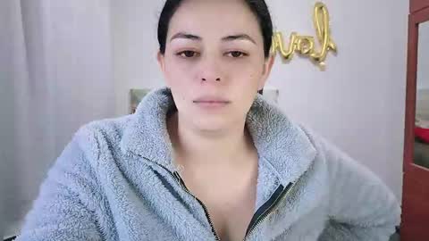 Snapshot of valentina_nappi96 chatting on March 20, 12:26 am VALE online show from March 20, 12:26 am