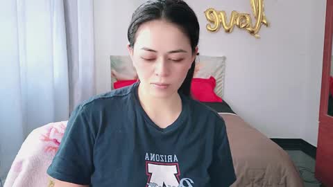 Snapshot of valentina_nappi96 chatting on March 22, 6:11 pm VALE online show from March 22, 6:11 pm