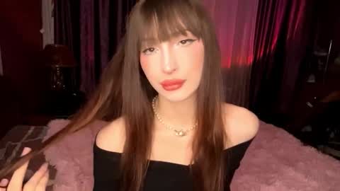 Milla online show from February 8, 1:58 pm