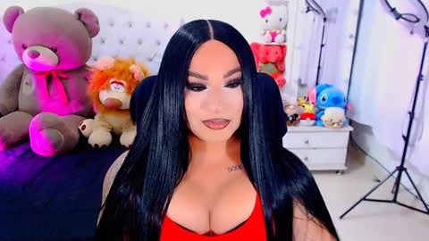 Snapshot of valentinaxqueen chatting on December 4, 11:24 pm online show from December 4, 11:24 pm