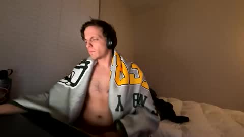 Snapshot of valentineschat chatting on February 16, 1:24 am valentineschat online show from February 16, 1:24 am